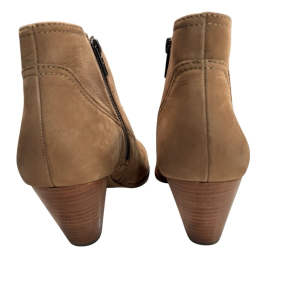 Frye Like New Reina Leather Ankle Boots - Picture 4 of 9